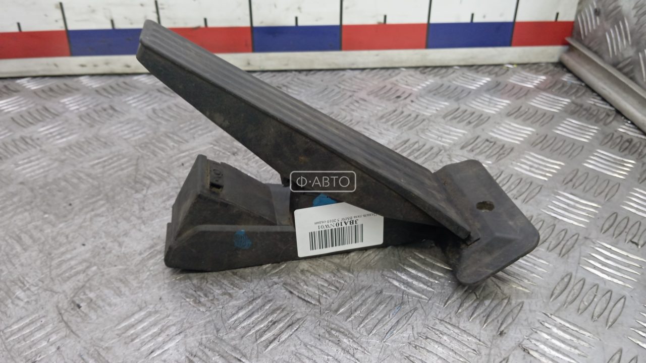 Педаль газа