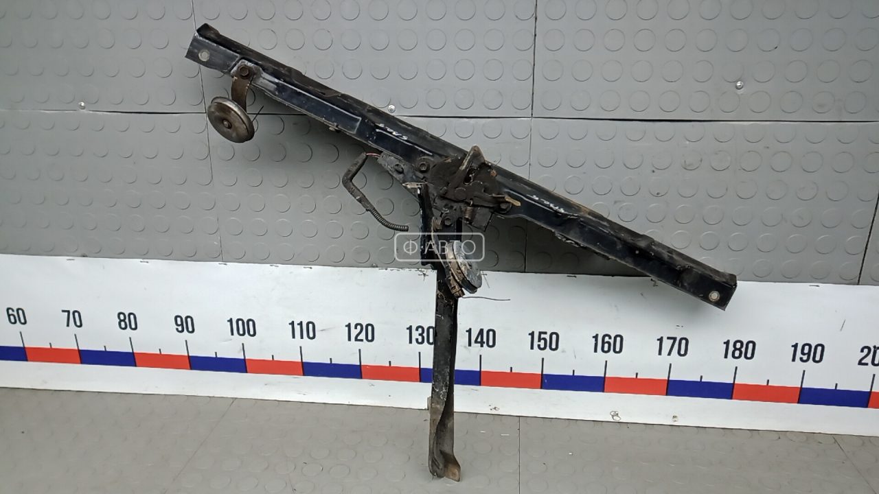 Рамка капота