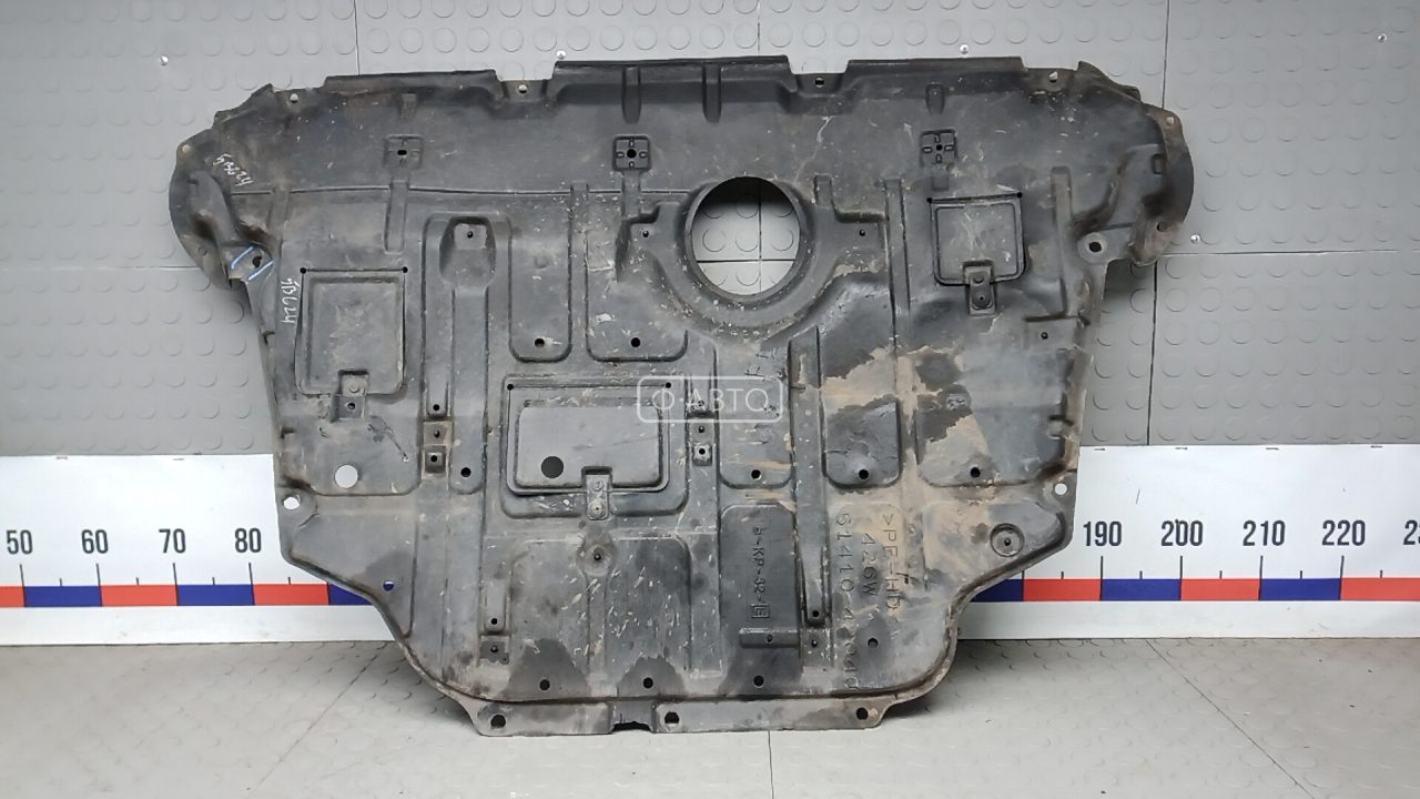 Защита двигателя нижняя (поддона)