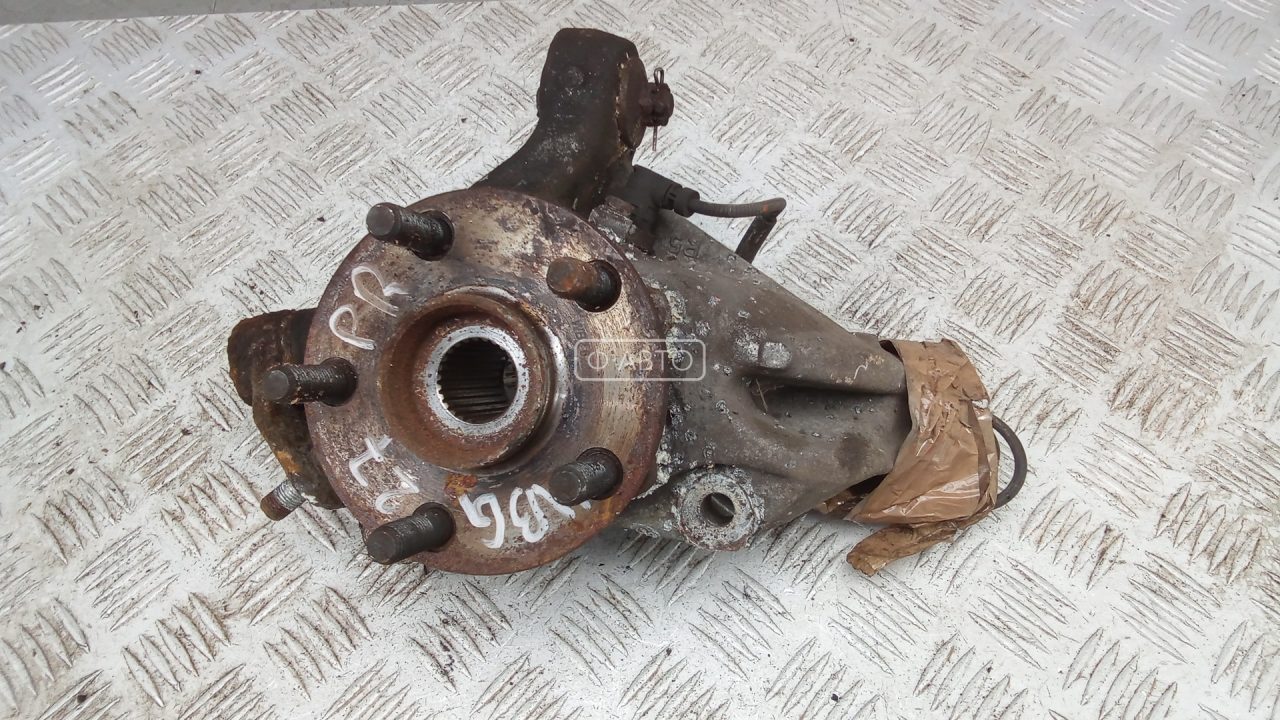 Ступица передняя правая