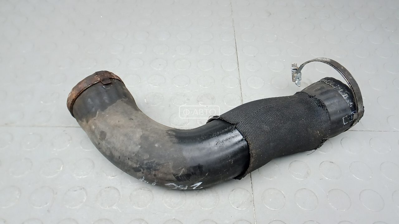 Патрубок интеркулера