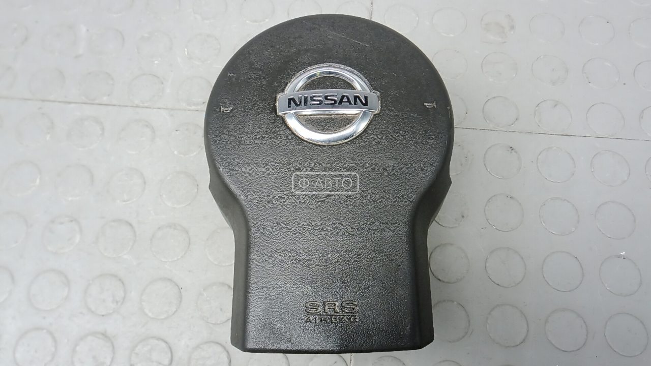 Подушка безопасности водителя