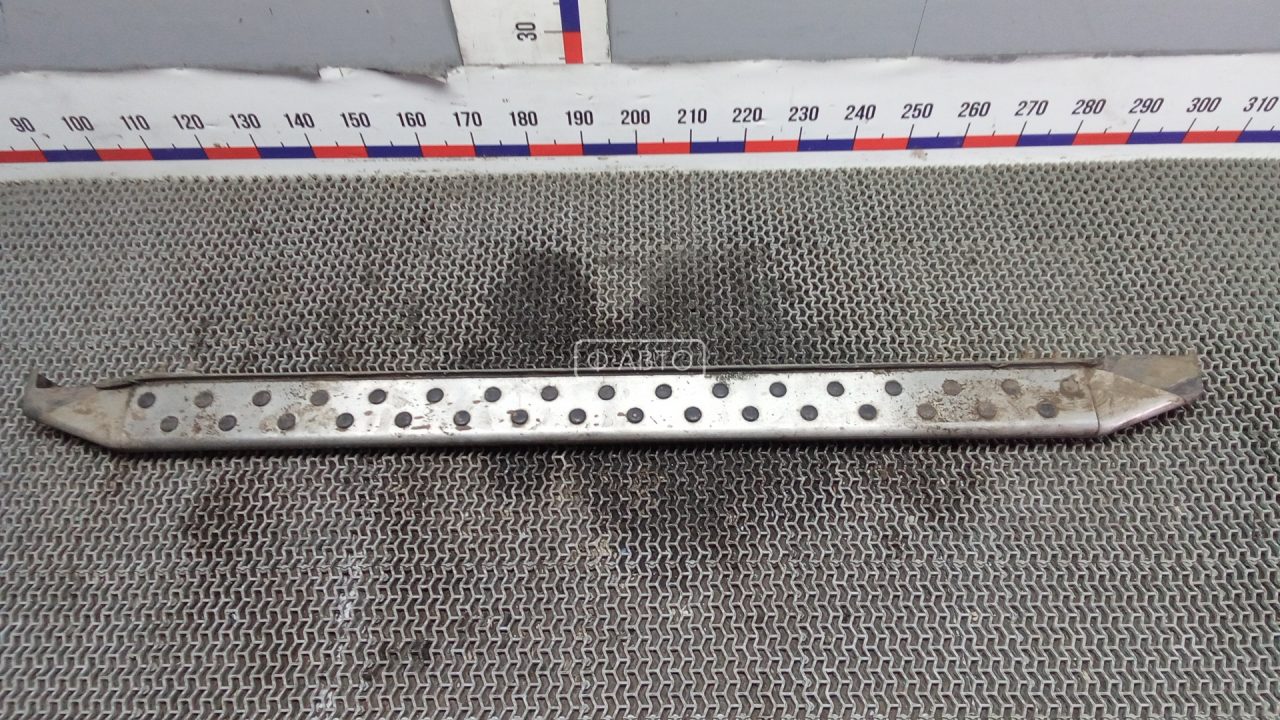 Подножка внешняя декоративная