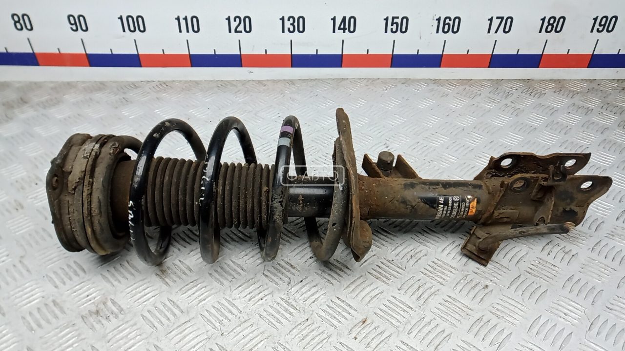 Стойка передняя левая