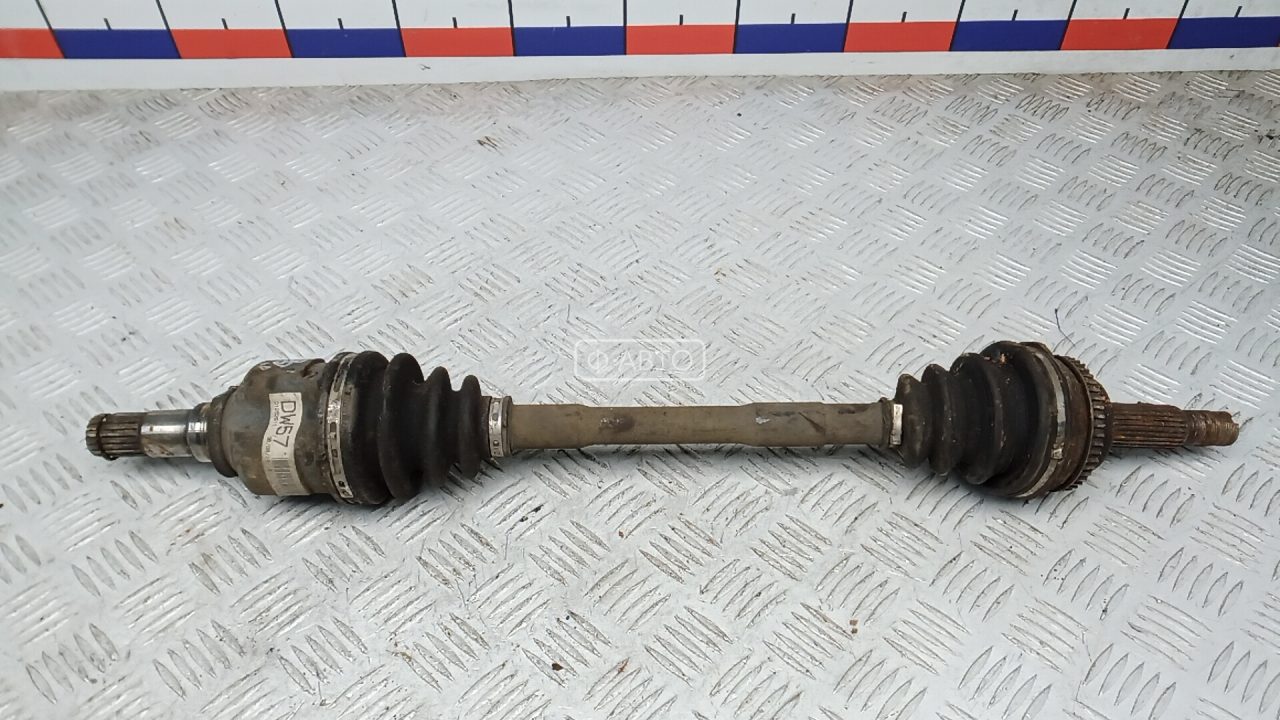 Привод передний левый