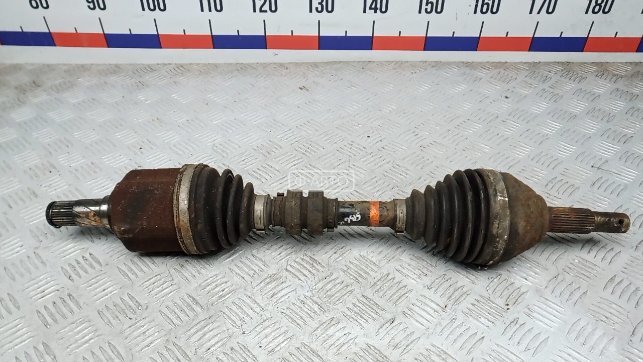 Привод передний левый