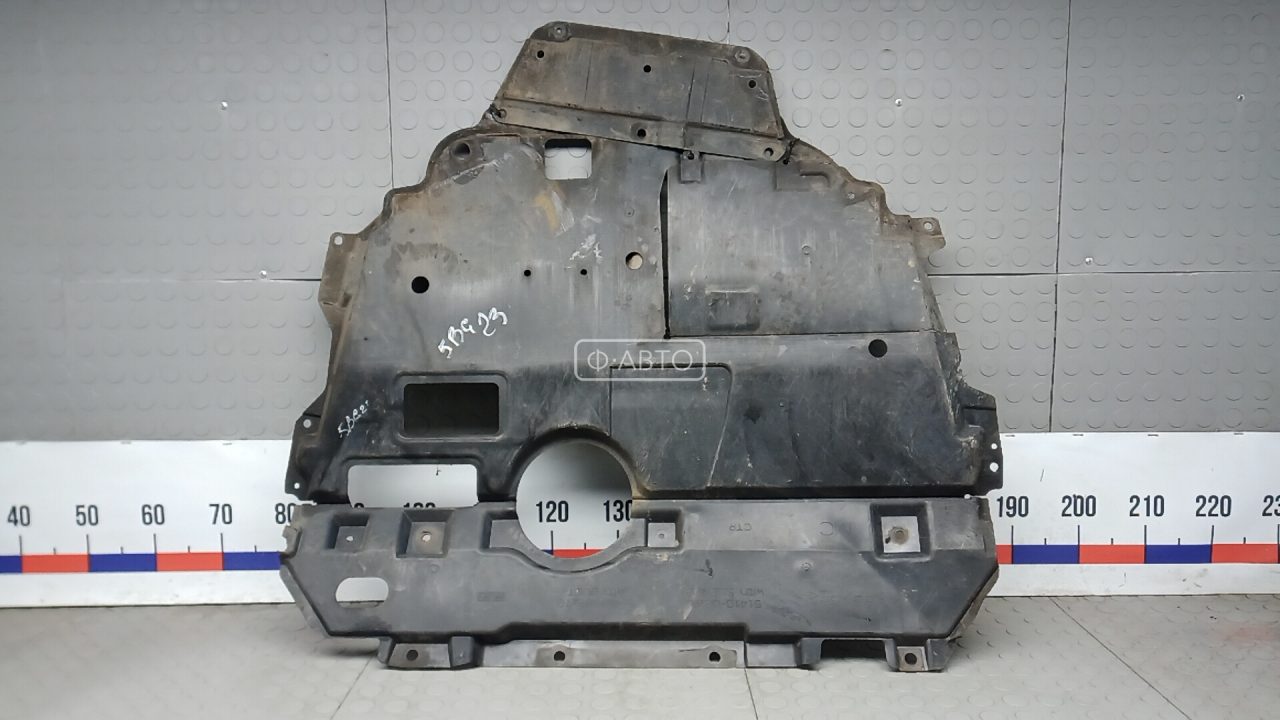 Защита двигателя нижняя (поддона)