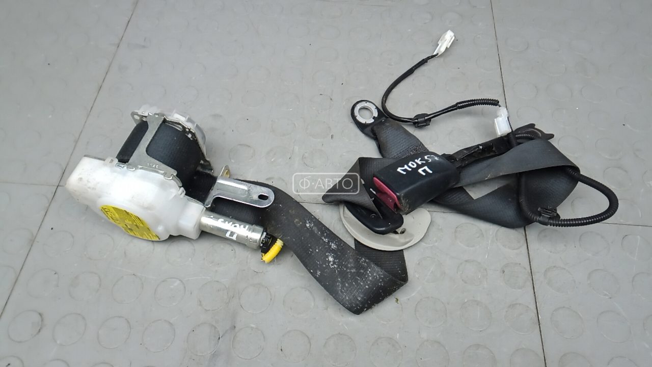 Ремень безопасности с пиропатроном сиденья переднего