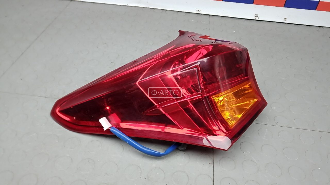 Фонарь задний левый