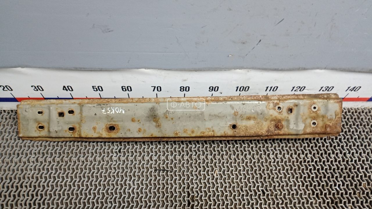 Усилитель бампера задний