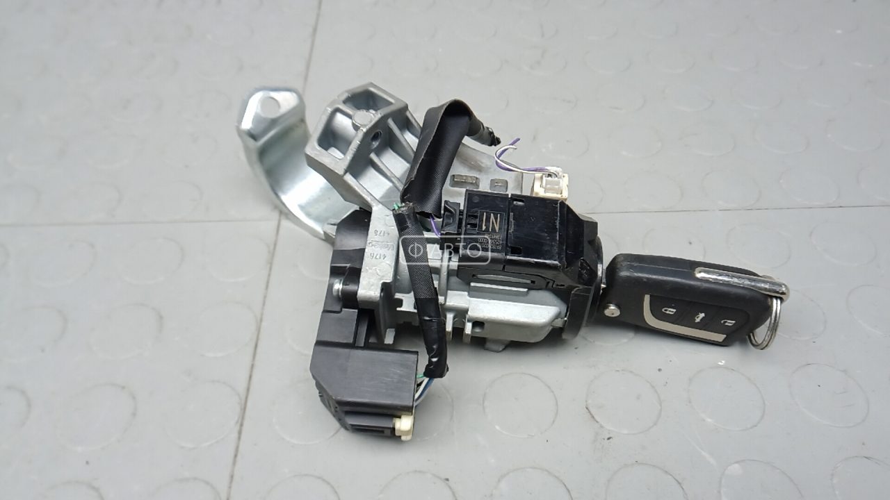 Замок зажигания