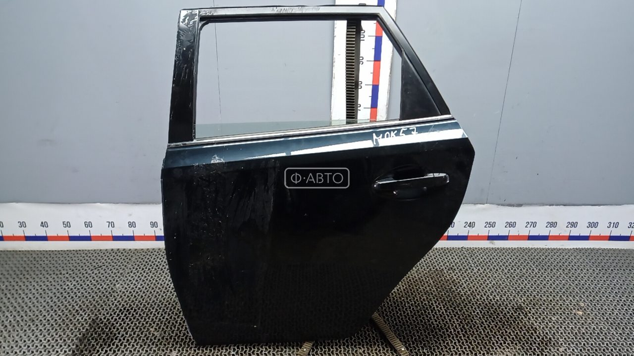 Дверь задняя левая