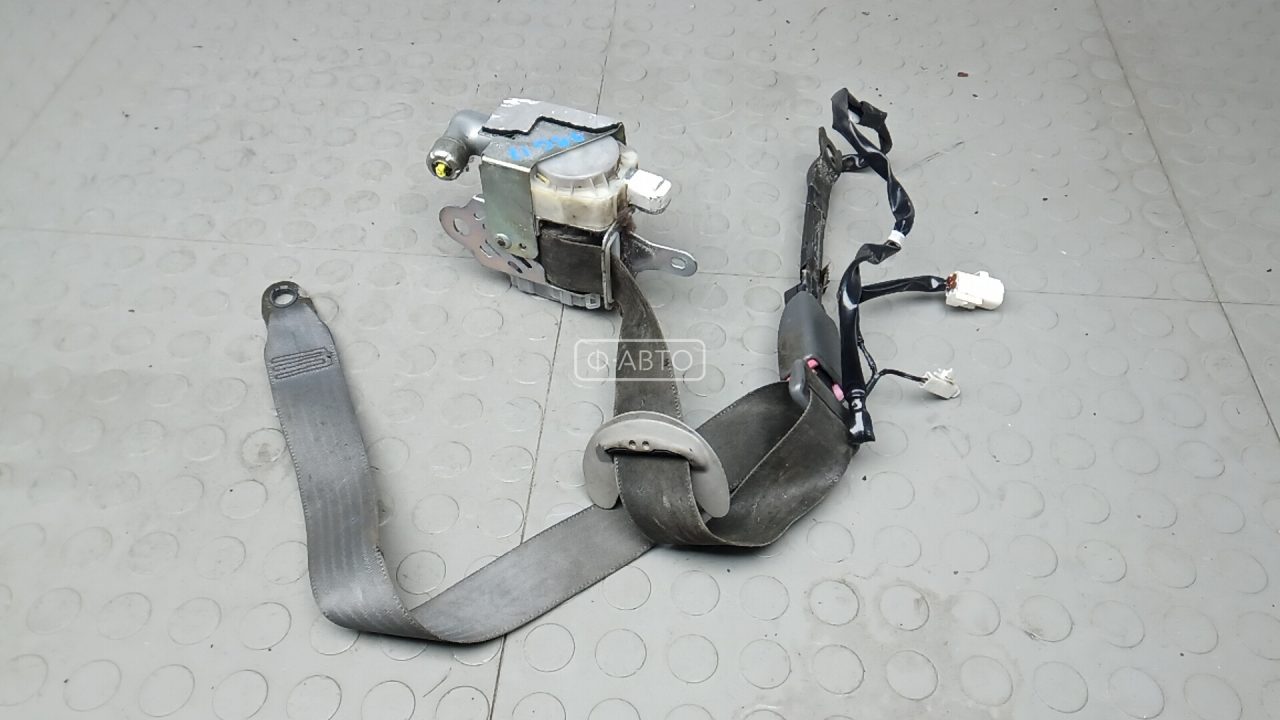 Ремень безопасности с пиропатроном сиденья переднего