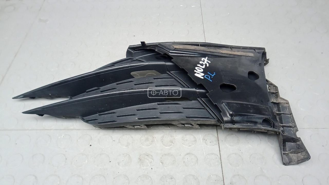 Крепление бампера переднее