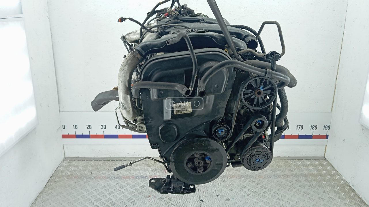 Двигатель бензиновый