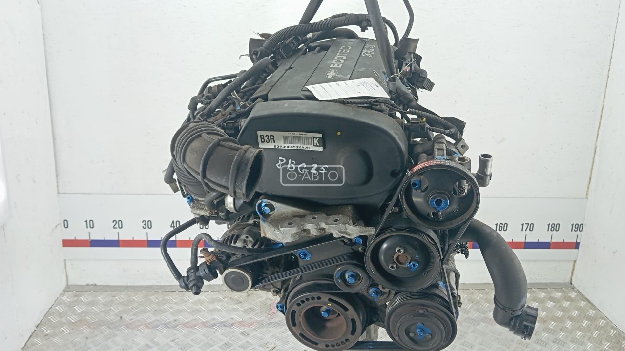 Двигатель бензиновый