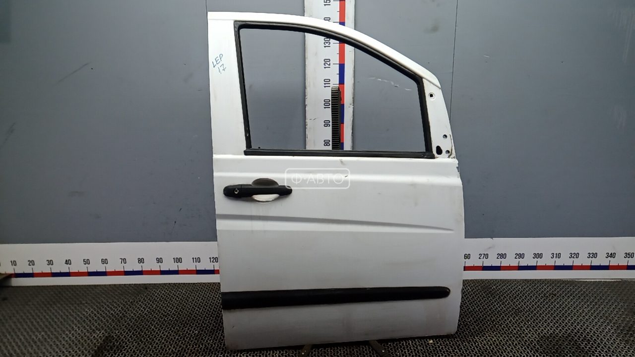 Дверь передняя правая