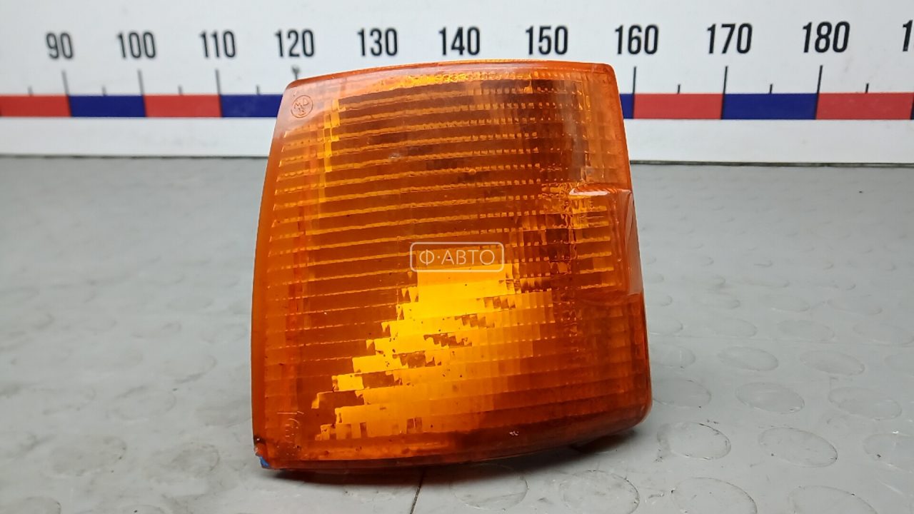 Поворотник фары левый