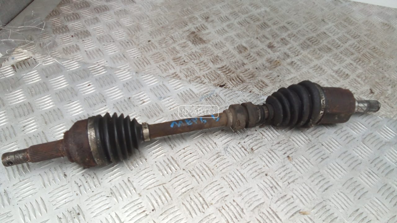 Привод передний левый