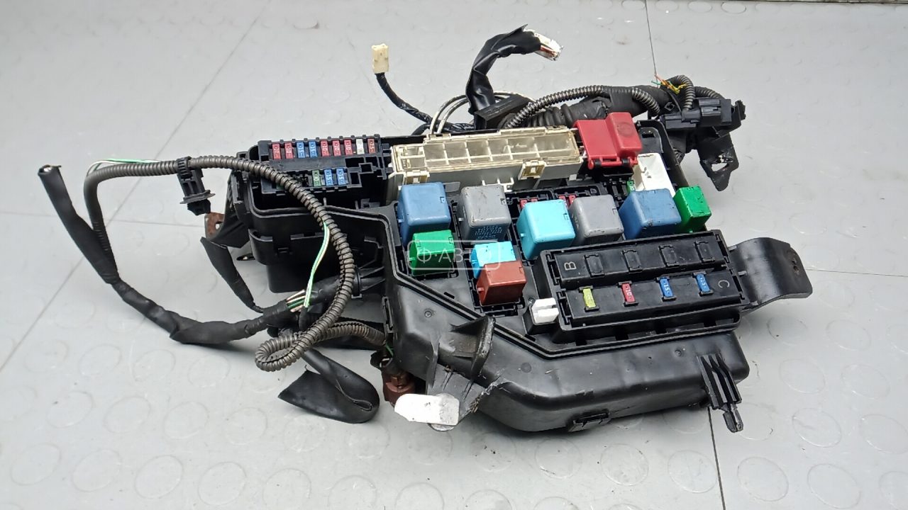 Блок предохранителей