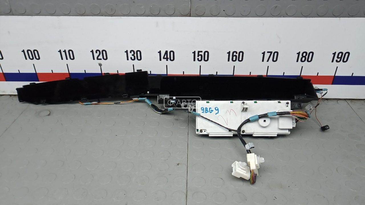 Щиток приборов