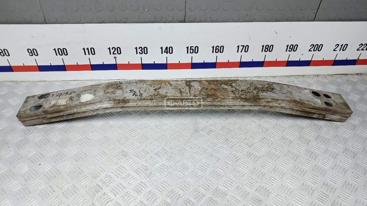 Усилитель бампера передний (кронштейн)