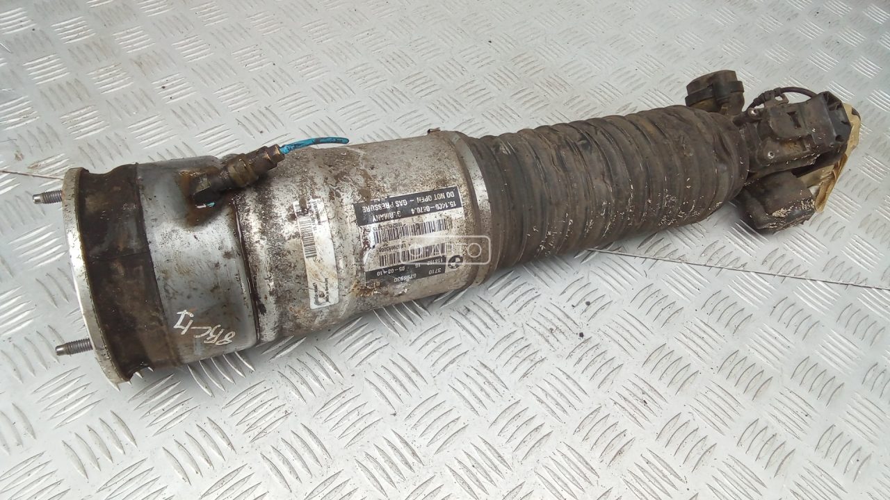 Пневмоподушка задняя