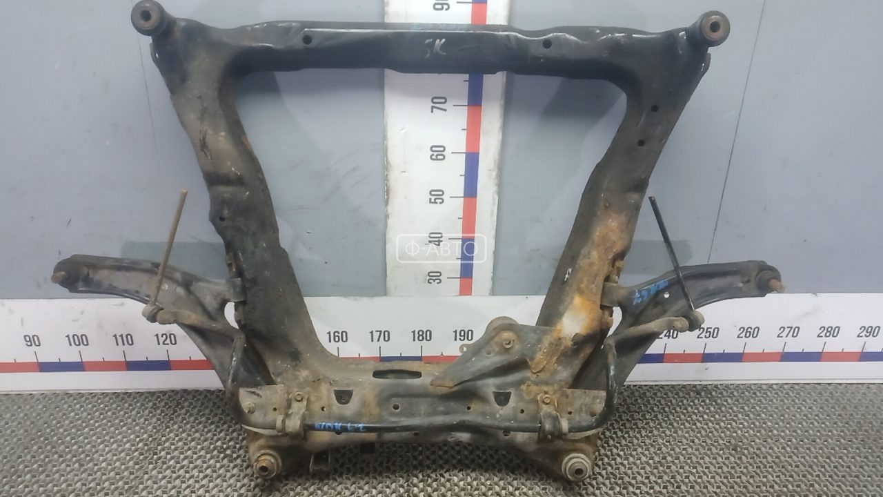 Балка подвески передняя