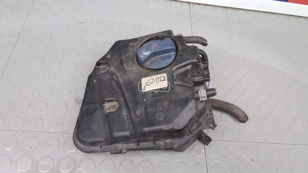 Бачок расширительный