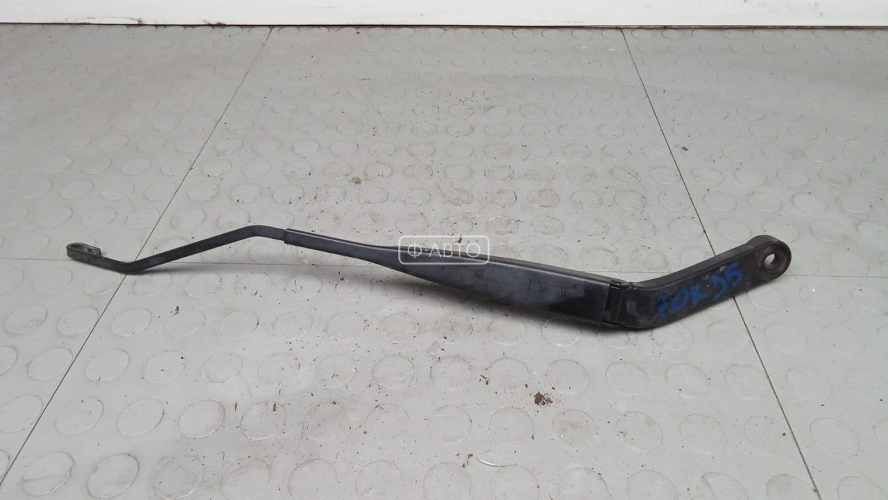 Щеткодержатель лобового стекла