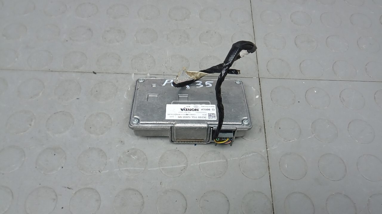 Камера переднего вида