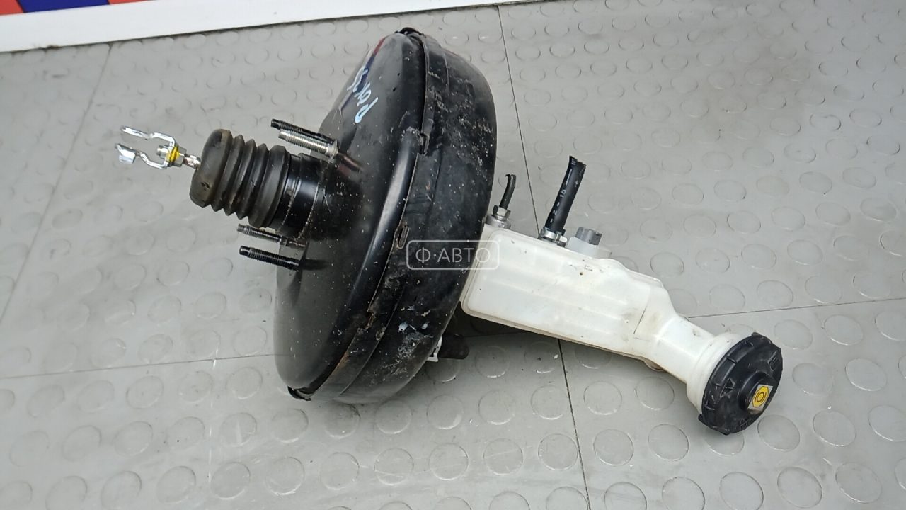 Вакуумный усилитель тормозов