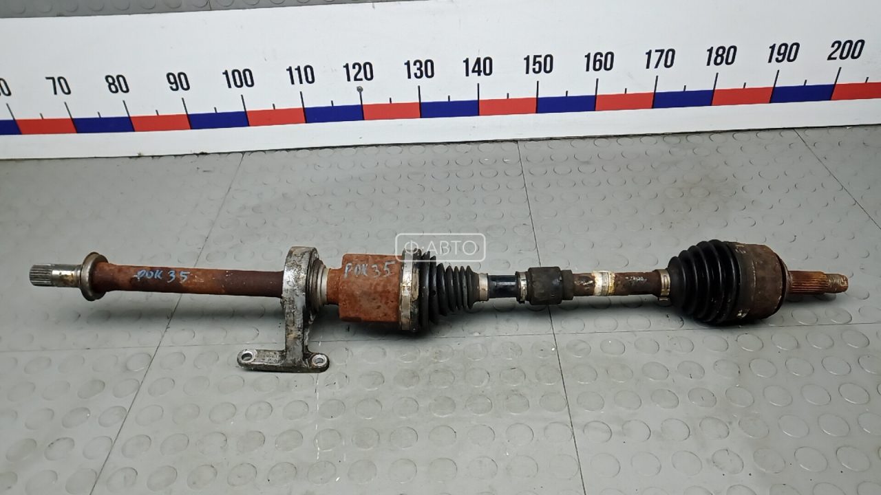 Привод передний правый