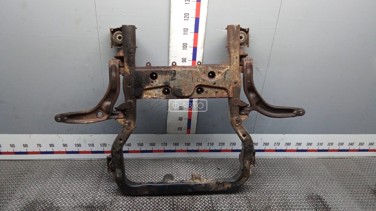 Балка подвески передняя