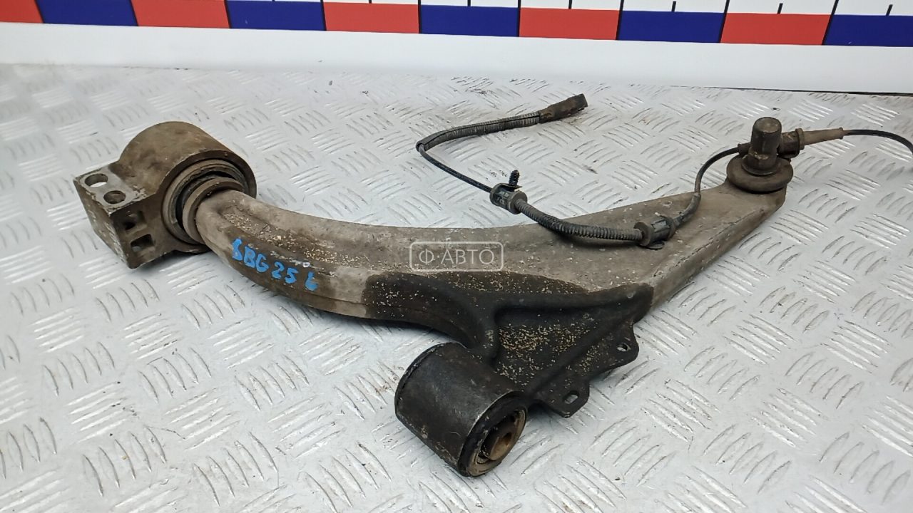 Рычаг передний нижний левый