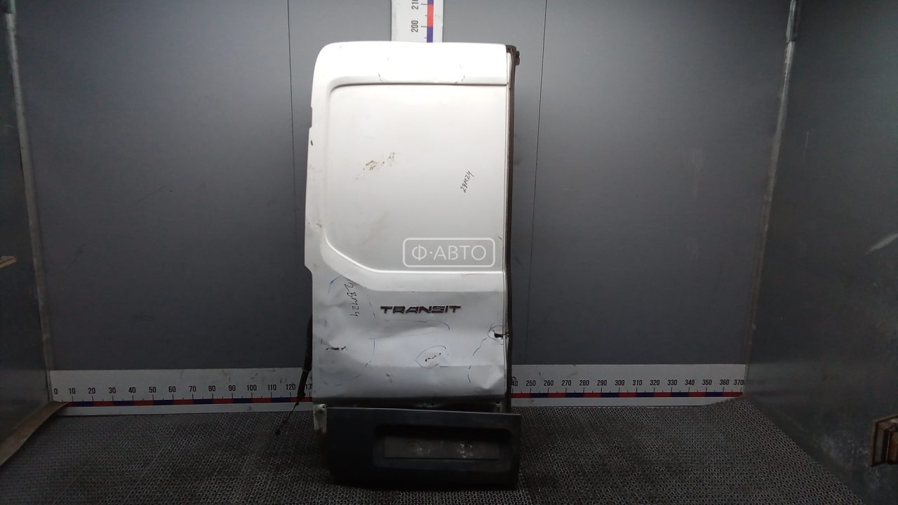 Дверь распашная левая