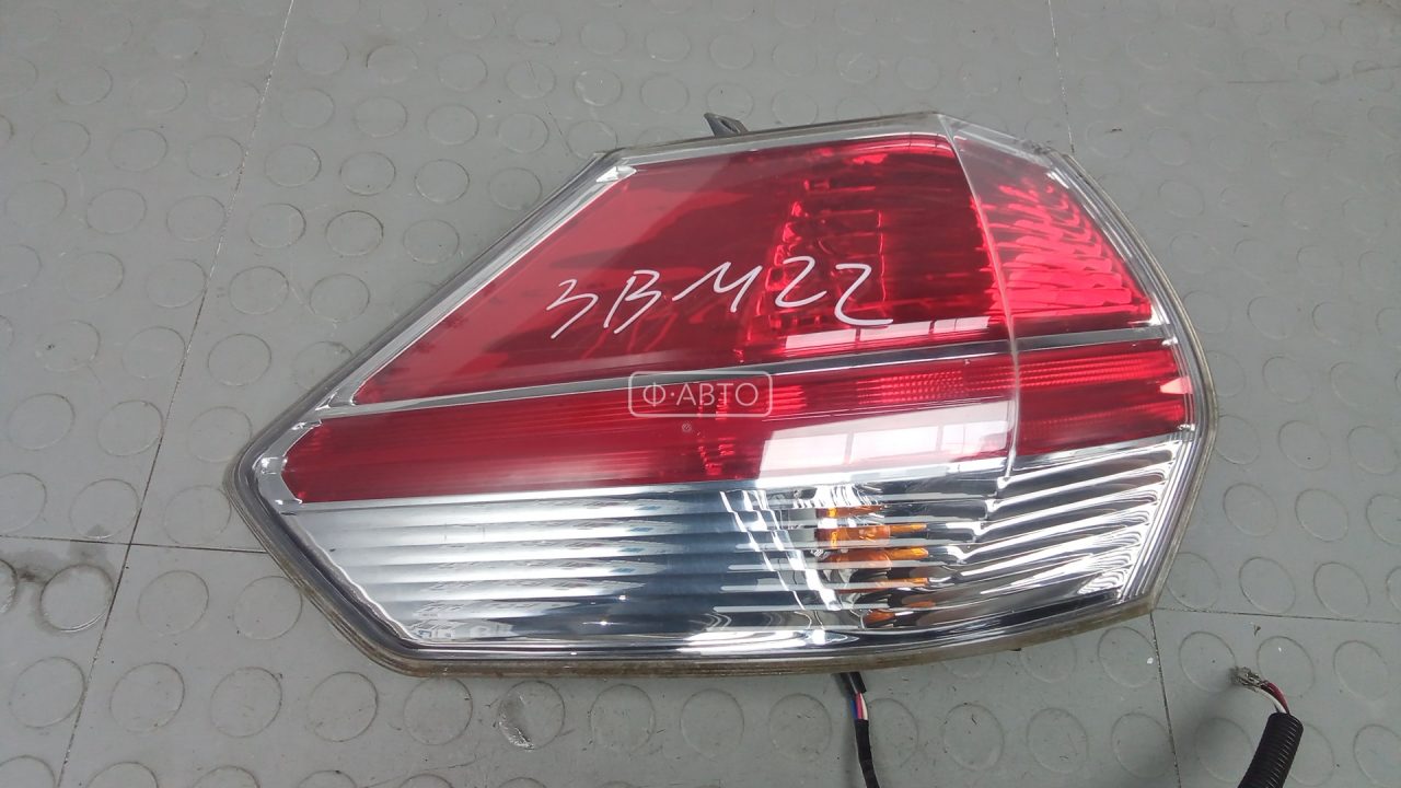 Фонарь задний левый
