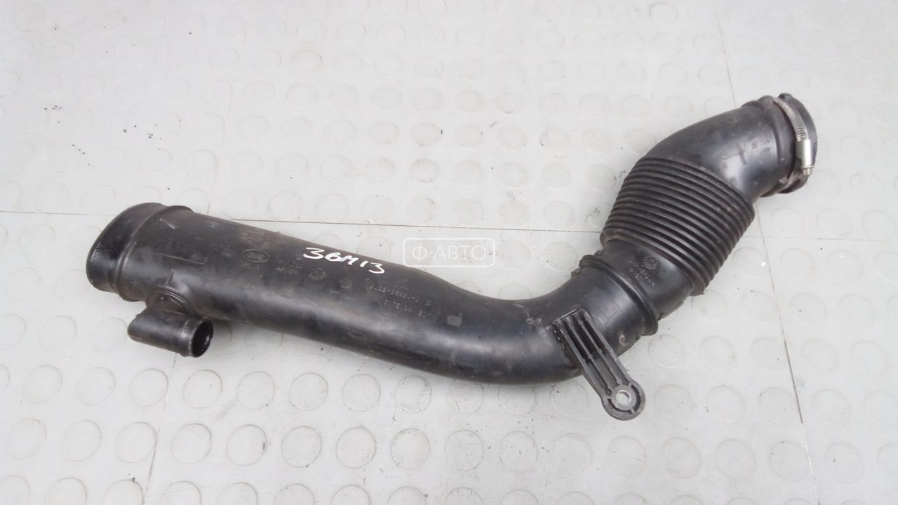 Патрубок интеркулера