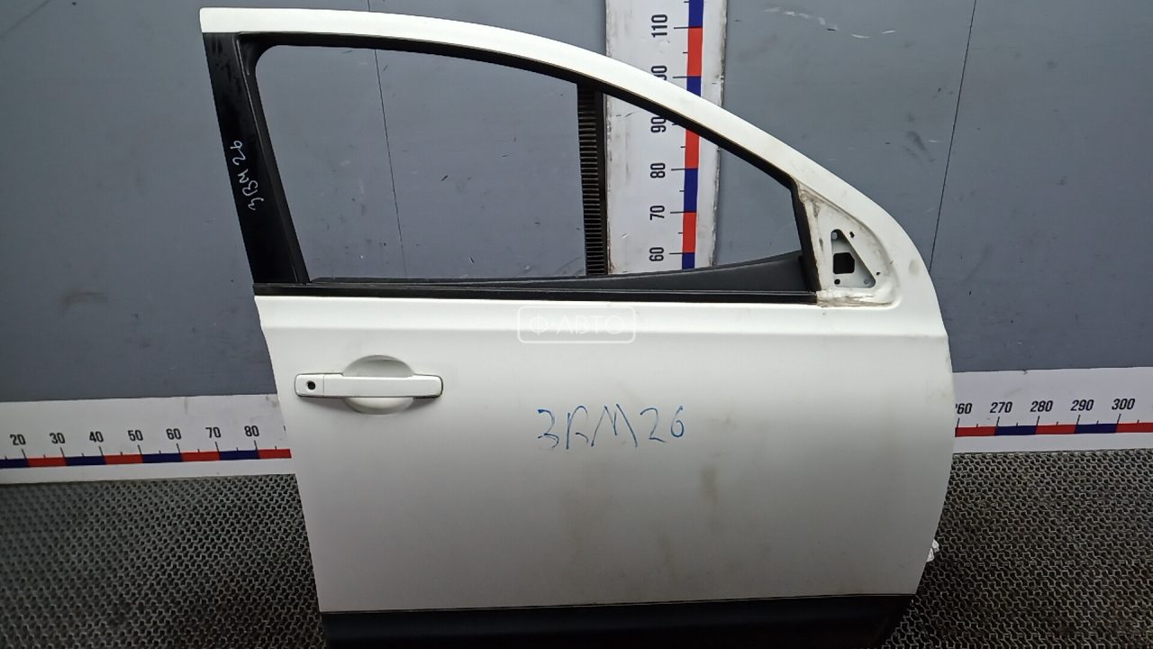 Дверь передняя правая