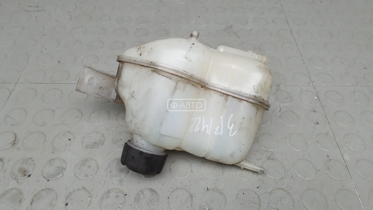 Бачок расширительный