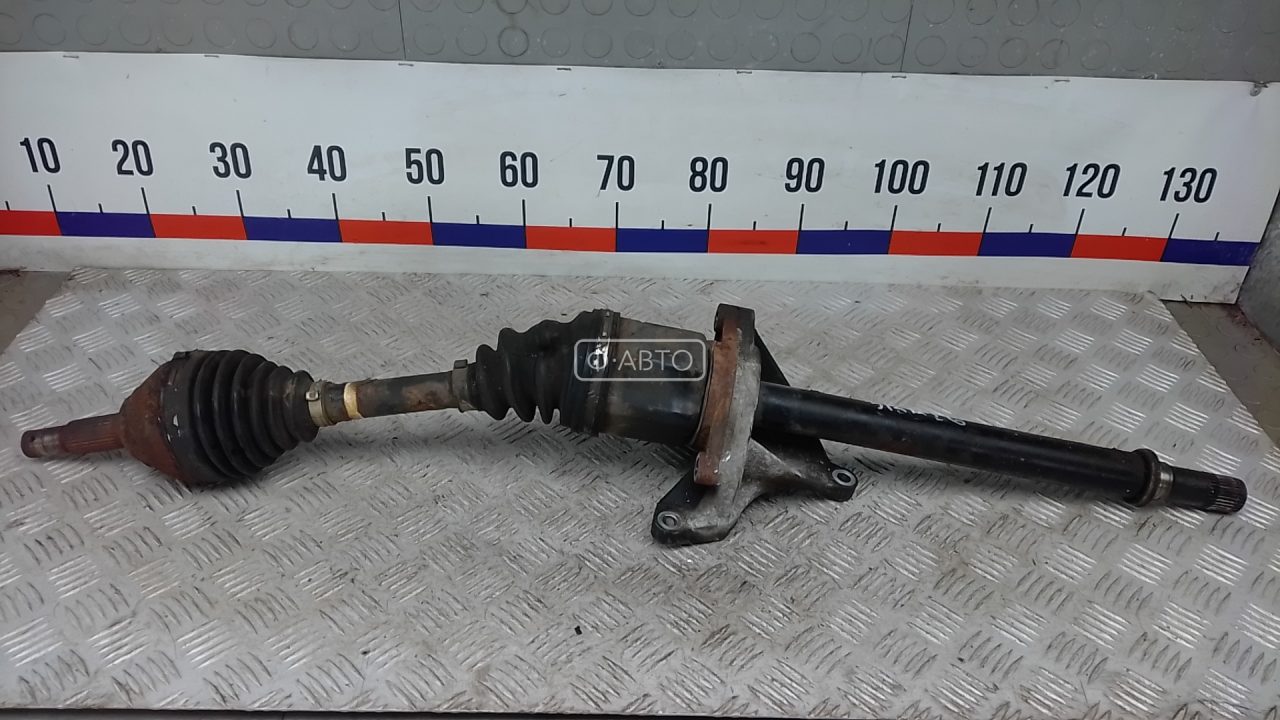 Привод передний правый