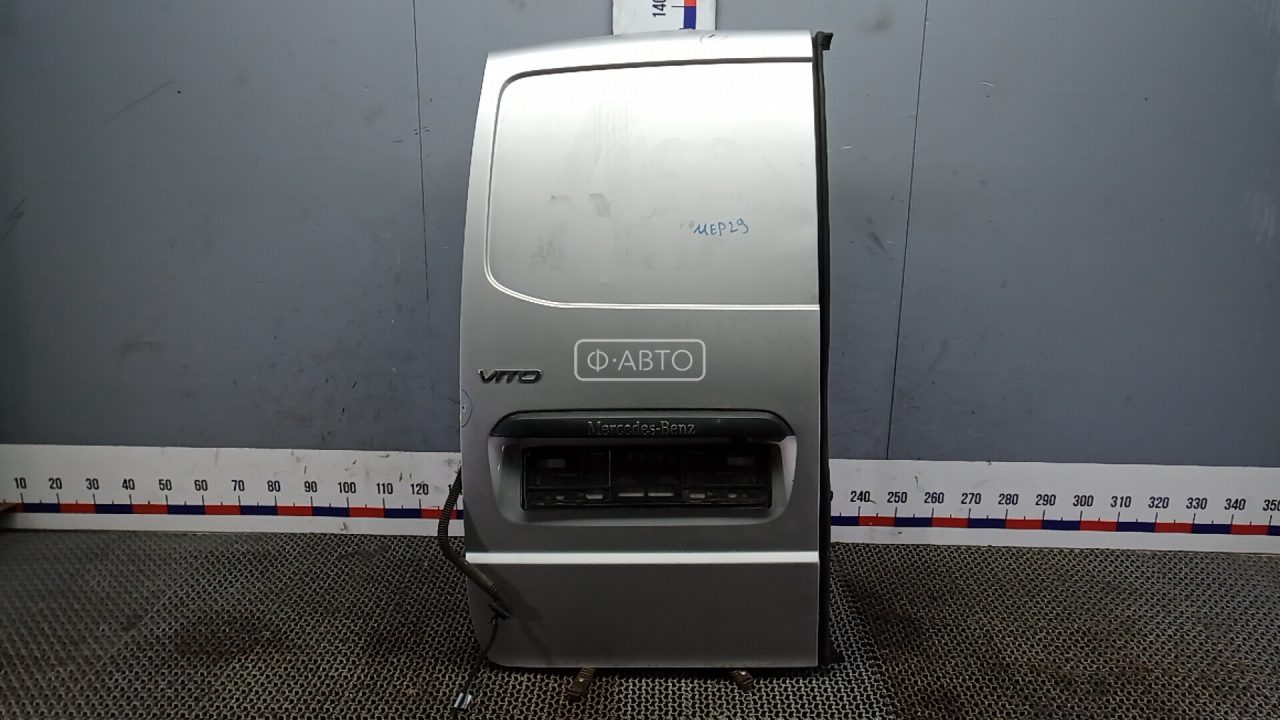 Дверь распашная левая