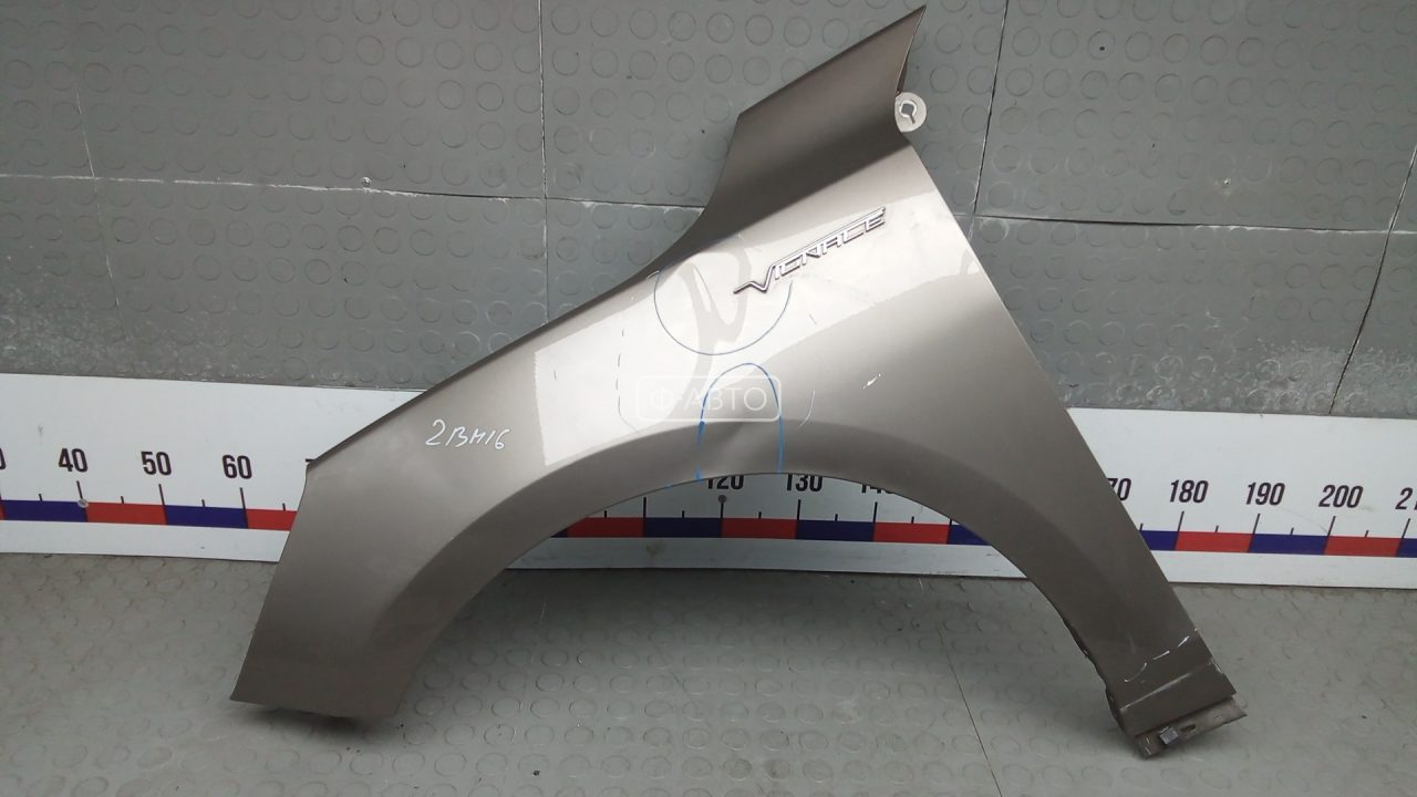 Крыло переднее левое