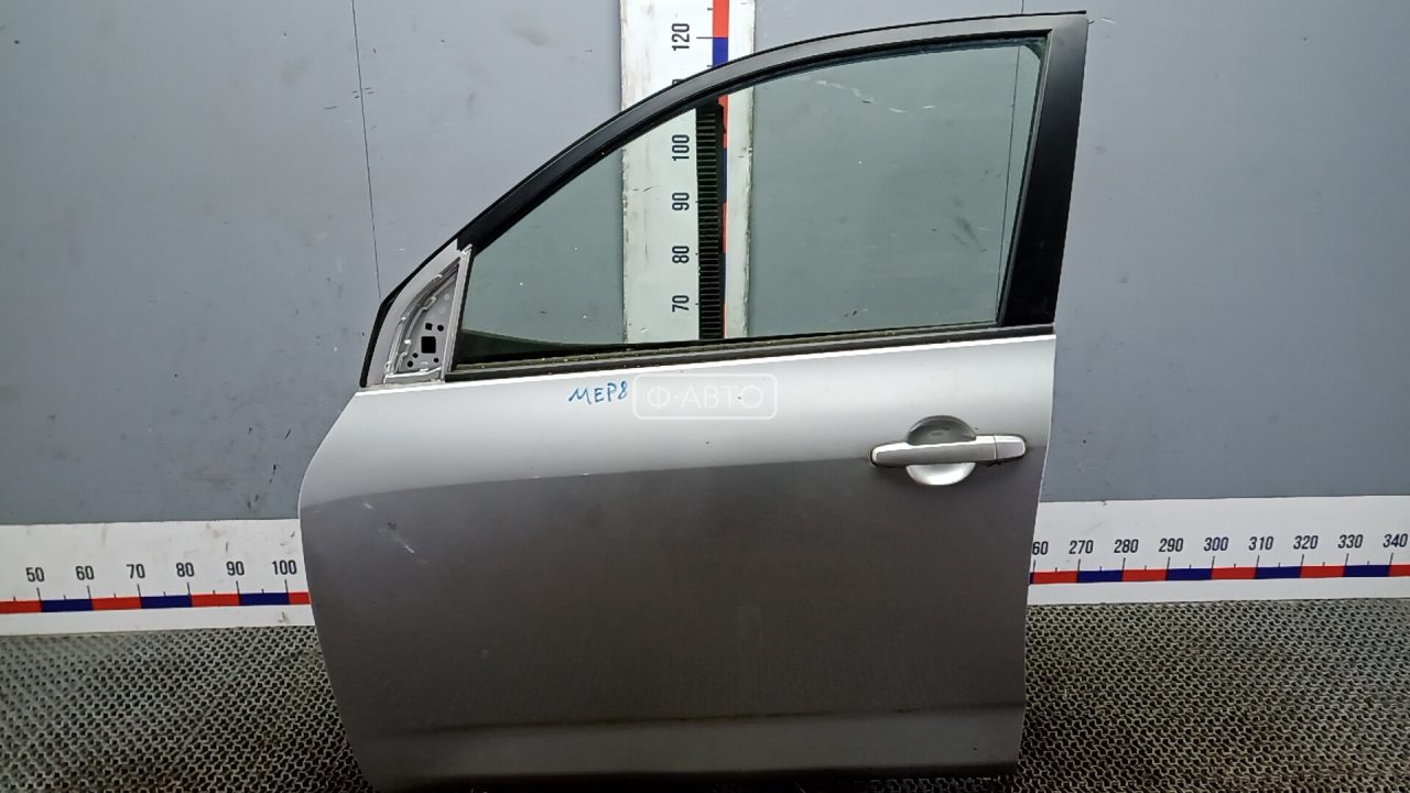 Дверь передняя левая