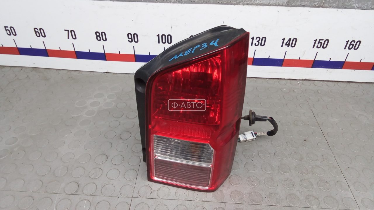 Фонарь задний правый