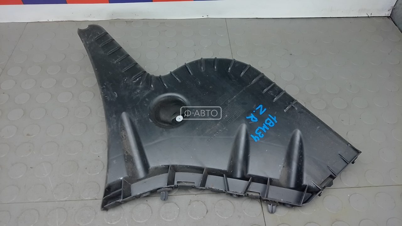 Крепление бампера заднее