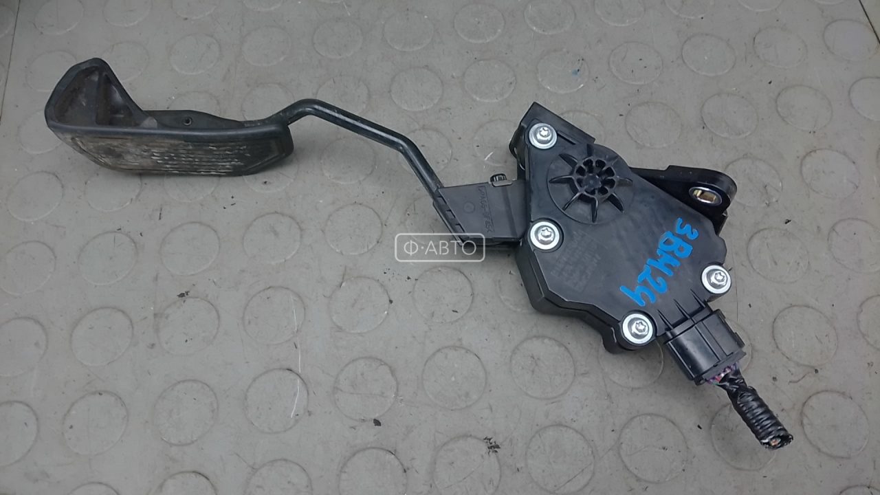 Педаль газа