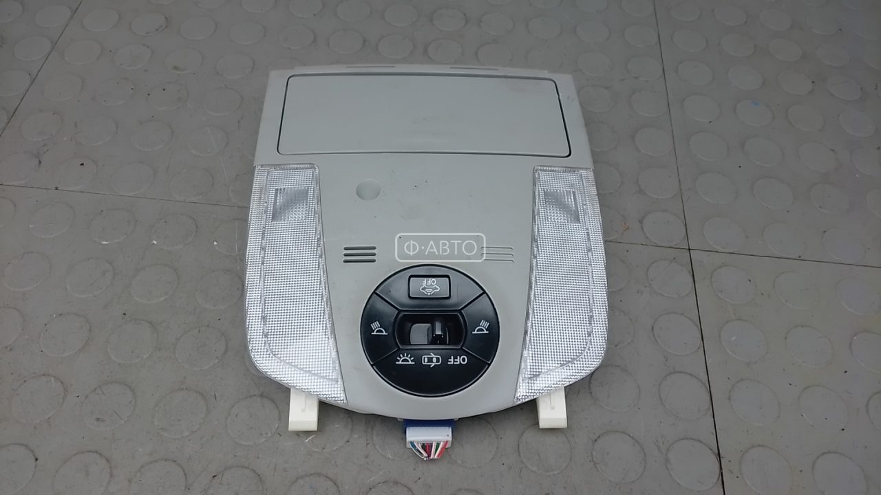 Фонарь освещения салона