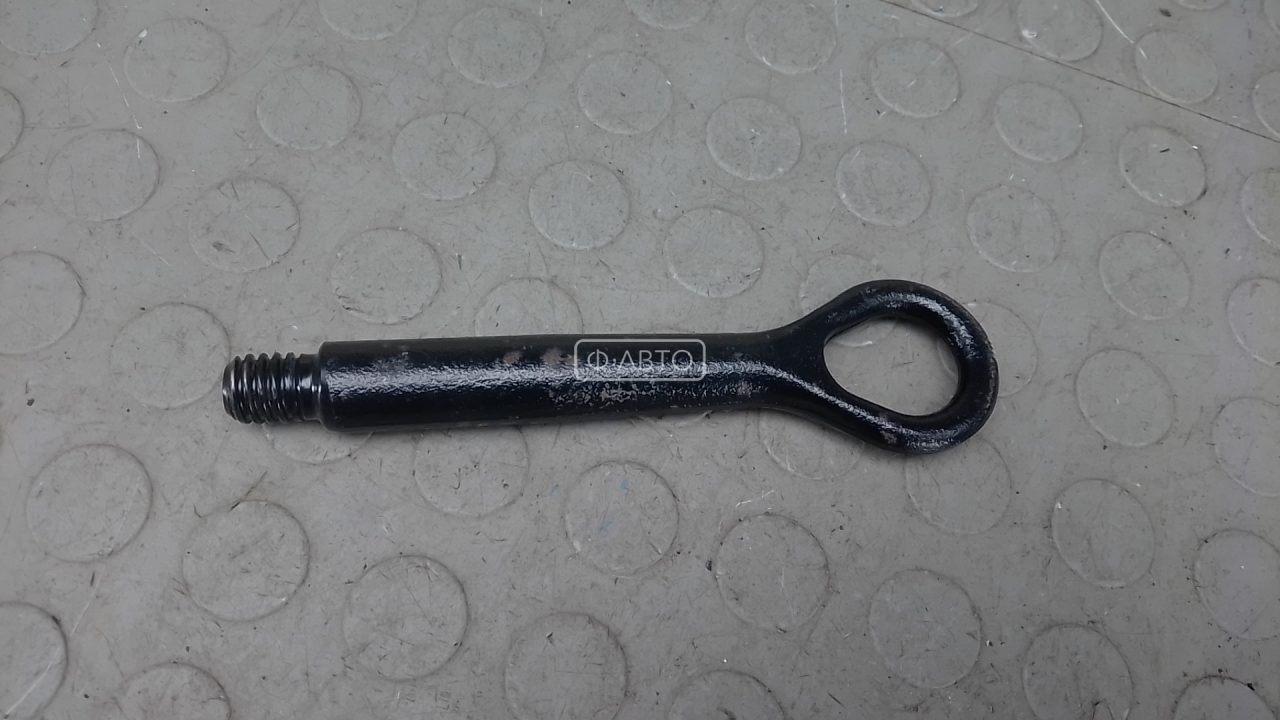 Крюк буксировочный