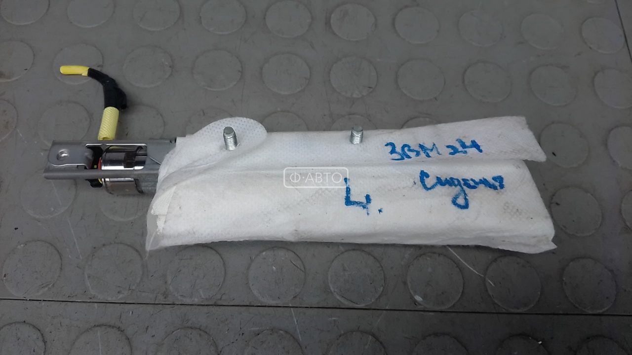 Подушка сидения водителя